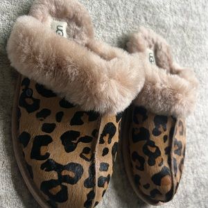 COPY - Ugg leopard slippers
